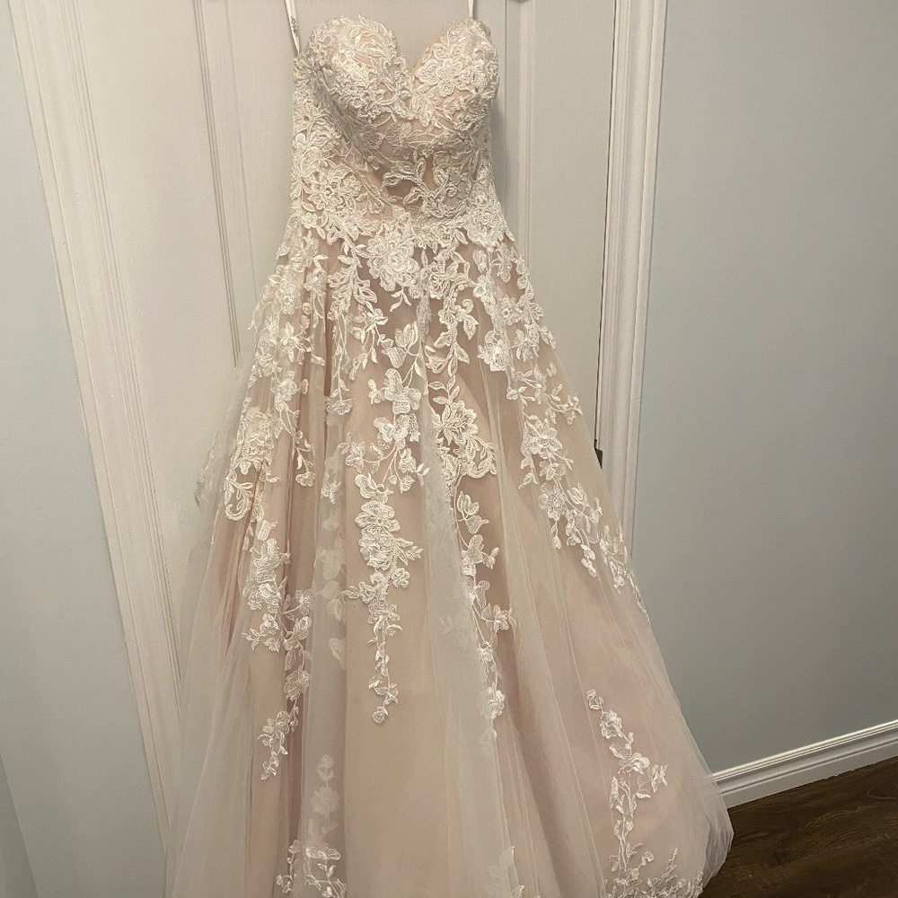 wedding dress